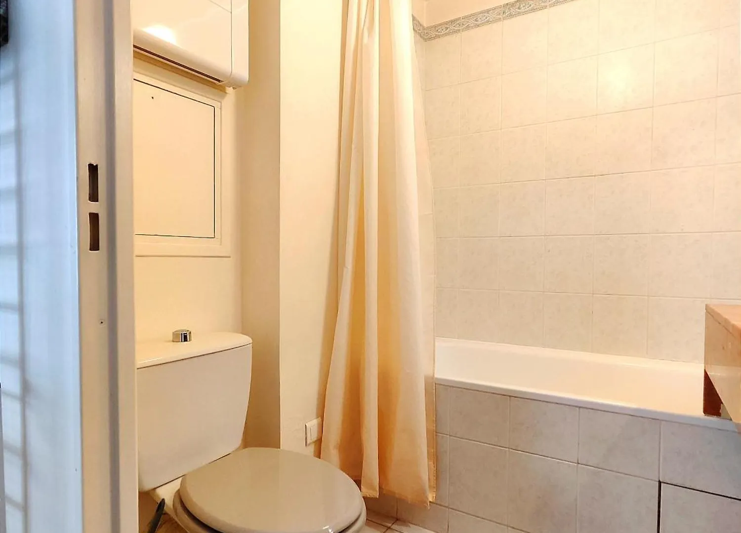 Rue Nocard - Paris 7 Apartment